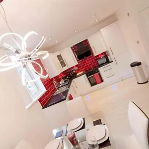 https://nazarene-apartments.yorkshirehotels.net