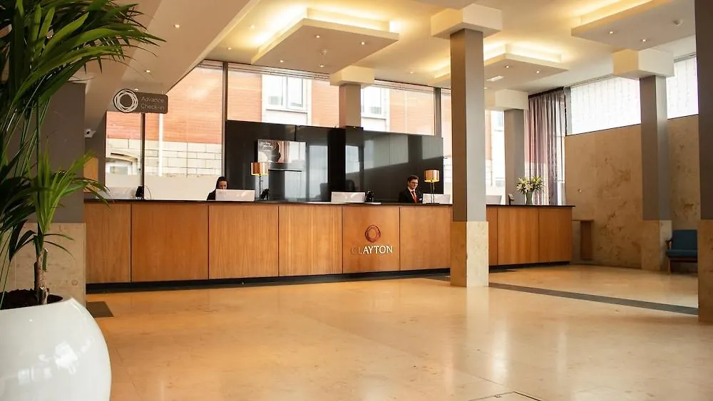 Clayton Hotel, Manchester Airport Хейл